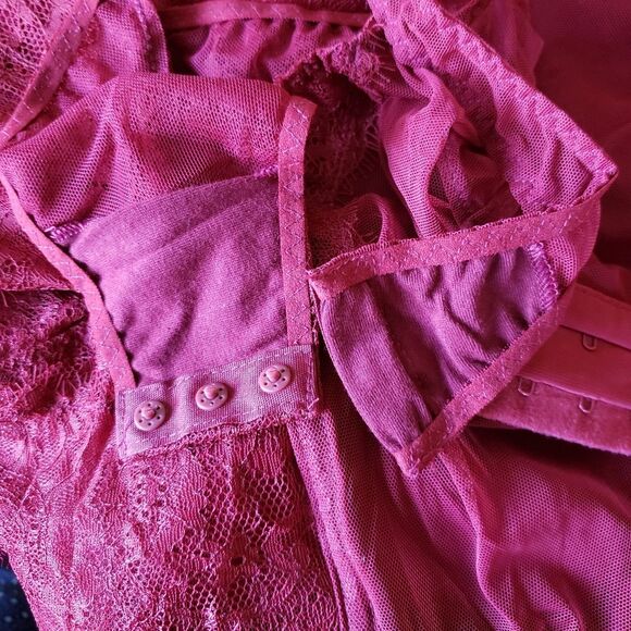 Victoria's Secret Eyelash Lace Mesh Sheer Thong Bodysuit Teddy Long Sleeve 36C - Picture 11 of 16